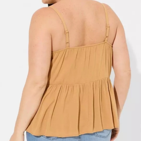 Torrid Washable Crinkle Gauze Sleeveless Crochet Tank Biscuit BNWT 2 - Picture 2 of 4